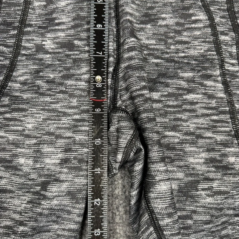 Lululemon Space Dye Black‎ White Mesh Crop Leggings High Rise Size 4 - Picture 6 of 7